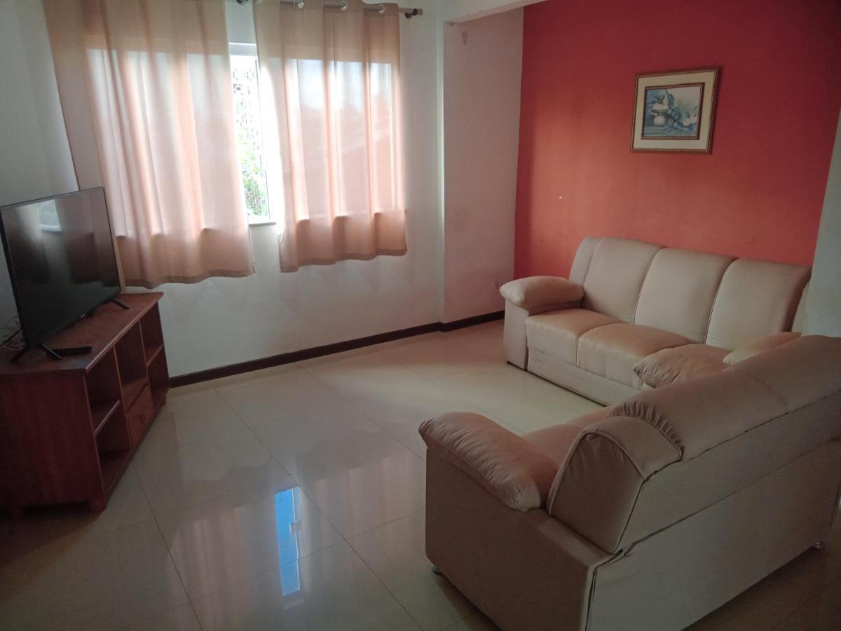 Apts E Suites Em Stella Maris Салвадор Екстериор снимка